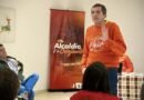 Alcalde de Chía continúa trabajando por la comunidad